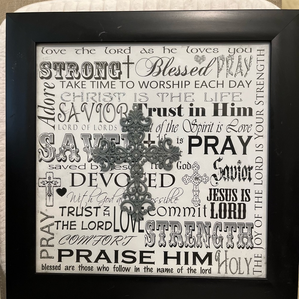 Inspirational Black and White Wall Decor with Cross